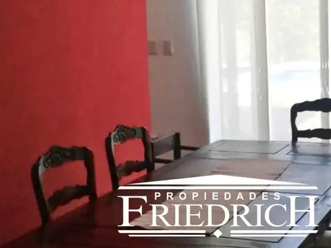 Casa en Alquiler Temporal con 2 cocheras