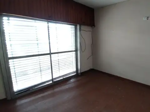 Local en Venta 50 años