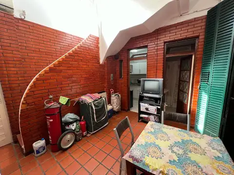 Depto Tipo Casa en Venta 45 años