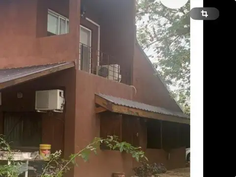 VENTA DE CASA PISCINA  EZEIZA MELAZZI PERMUTA