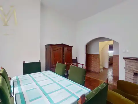 Depto Tipo Casa 4 ambientes con 2 baños
