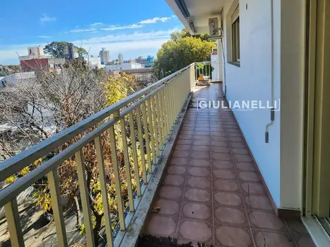 San Nicolas 867 , Piso 4