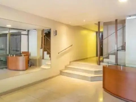 Duplex  con vista abierta y jardín uso común