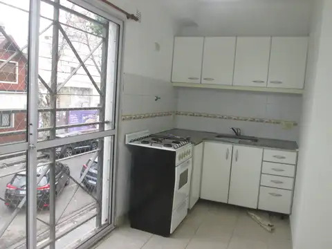 2 AMB. P.H. DUPLEX  CON TERRAZA PROPIA