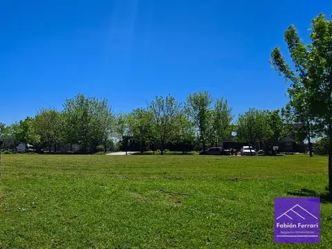 Venta lote terreno interno Barrio Náutico El Cazal Escobar