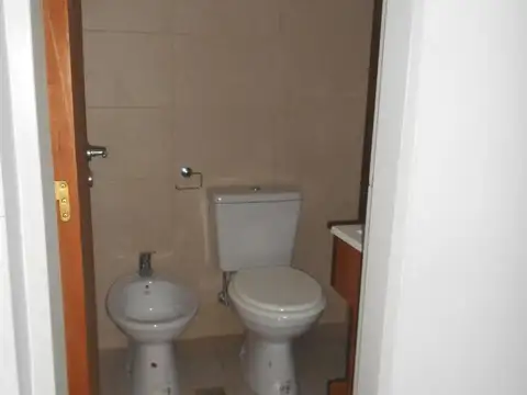 Oficina en Alquiler al Oeste