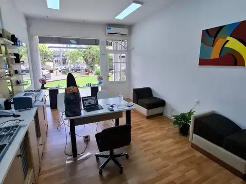 Local en Venta Via Pública