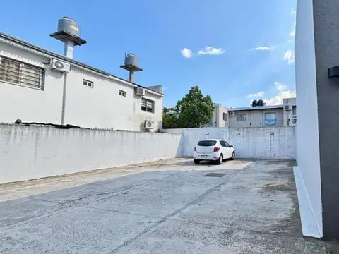 Depto Tipo Casa 3 ambientes con 2 baños