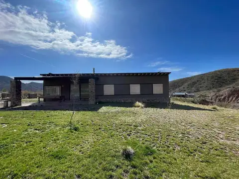 CASA EN VENTA EL SALTO POTRERILLOS LUJAN DE CUYO