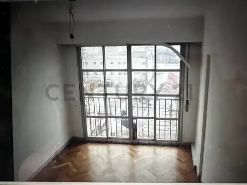 Av. RIVADAVIA 3000, Piso 7