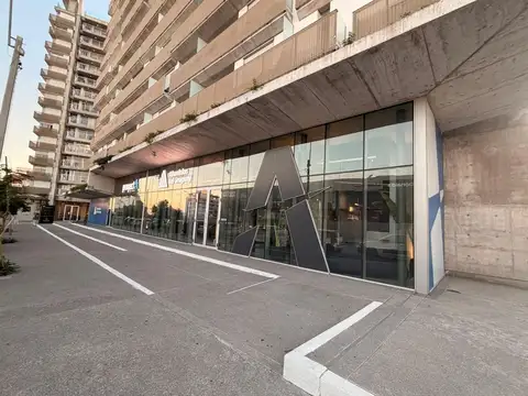 Local en Venta en Malvin, USD 1.285.000