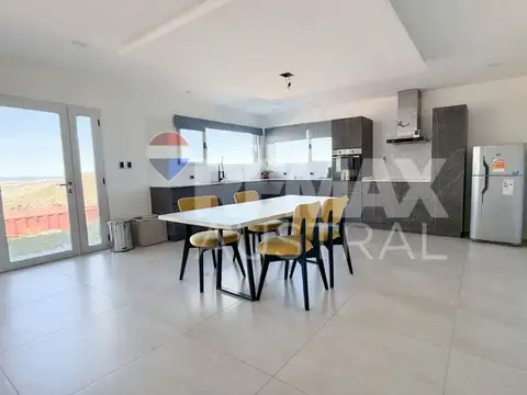 Casa en Venta en Comodoro Rivadavia, USD 170.000