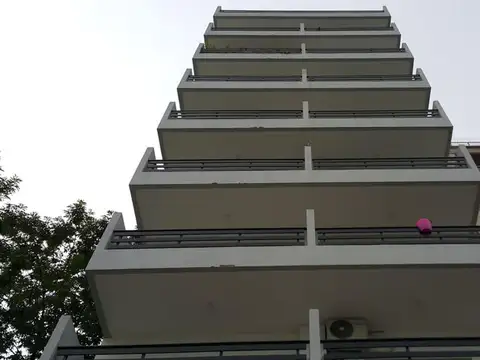 Departamento en Alquiler en Monte Castro, $ 520.000