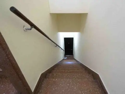 Casa en Venta con 8 cocheras
