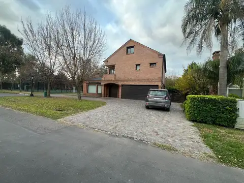 Casa en Venta en La Delfina, USD 315.000
