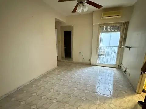 Departamento en Alquiler en Chacarita, $ 550.000