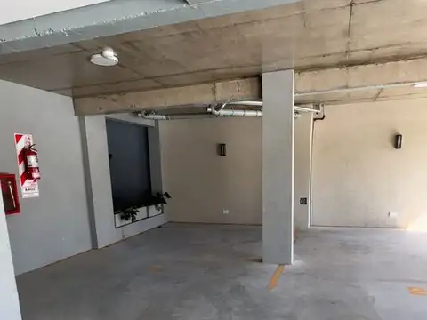 Cochera en Venta Fija