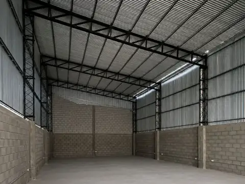 Galpon en Alquiler en Córdoba, $ 3.100.000