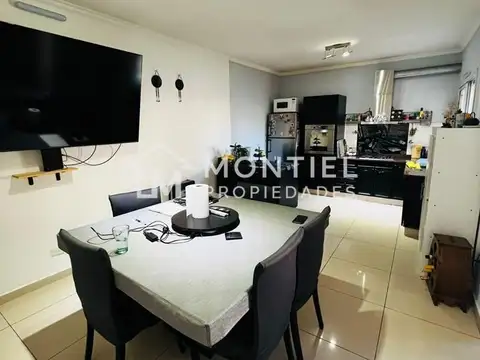 Casa Chalet  en Venta en Ciudad Jardin, Tres de Febrero, G.B.A. Zona Oeste