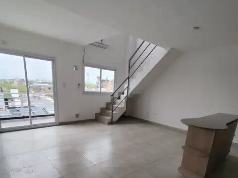 DPTO 4 AMBIENTES - APTO PROFESIONAL