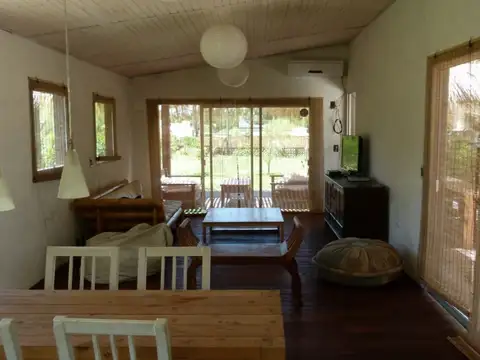 Casa en Manantiales, 3 dormitorios  venta y alquiler