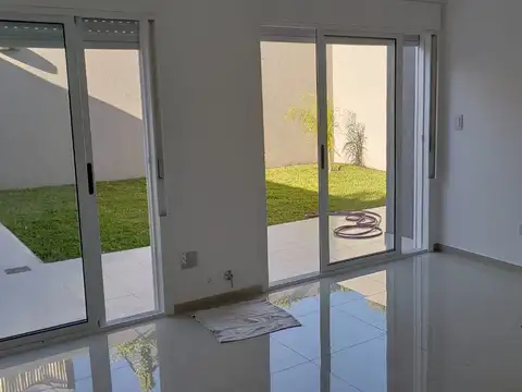Depto Tipo Casa en Venta de 2 dormitorios