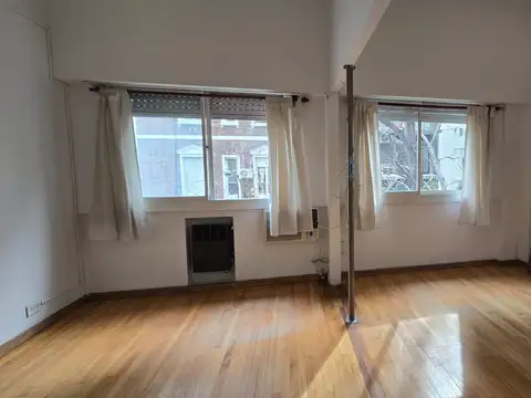 Juncal 2100, Piso 2