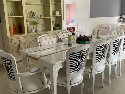 Casa 4 ambientes con 3 baños