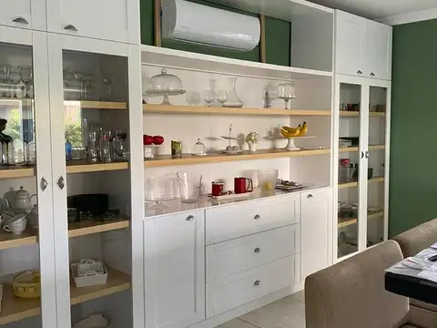 Casa en venta sobre boulevard central- Ayres Plaza