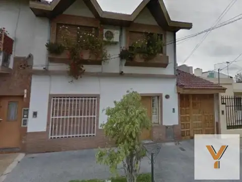 Lavalle e/ Sarmiento y José Hernández