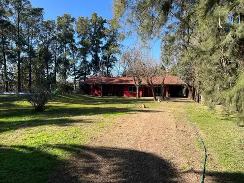 Casa en Venta en Barrio Exaltacion, USD 135.000