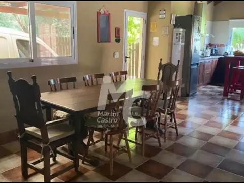 Casa en Alquiler de 5 dormitorios