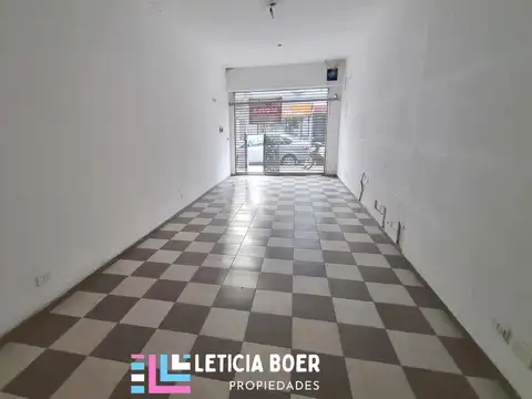 Local en Alquiler en Villa Ballester, $ 700.000