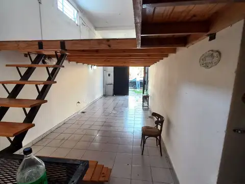 Depto Tipo Casa en Venta de 2 ambientes