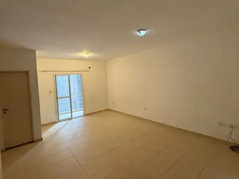 Departamento en Alquiler en Macrocentro, $ 300.000