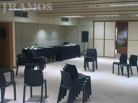 Local en Venta 40 años