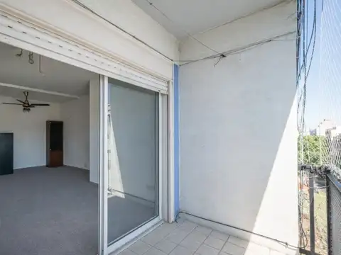 DEPARTAMENTO EN TORRE SEGURIDAD | 4 AMBIENTES | BALVANERA | FINANCIAMIENTO