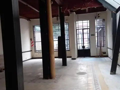 VENTA LOCAL COMERCIAL LO MEJOR DE CAÑITAS CON RENTA