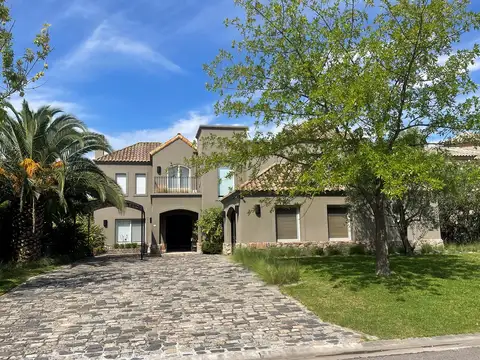 Barrio Los Castores  AL LAGO 1000