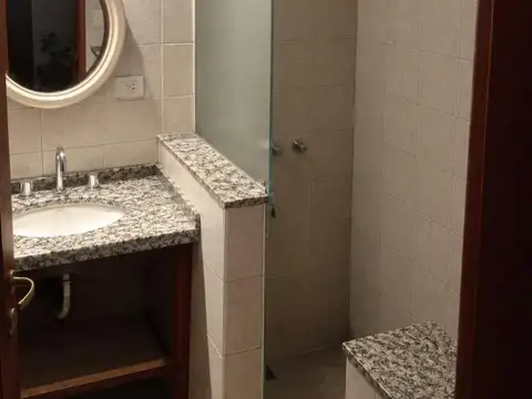 Depto Tipo Casa en Venta 60 años