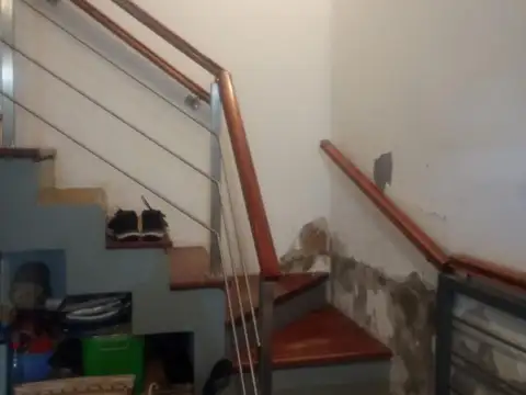 Depto Tipo Casa en Venta en República De La Sexta, USD 156.000