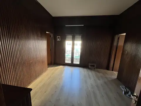 Oficina en Alquiler 60 años