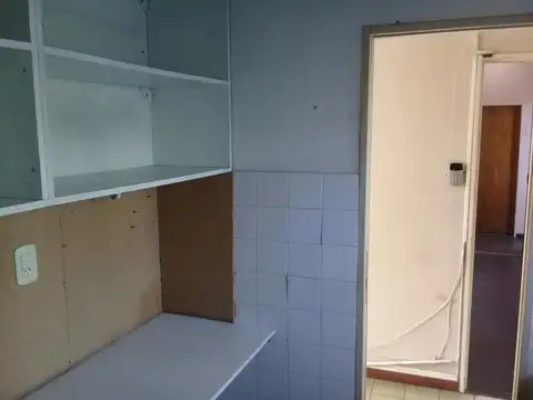 Oficina 45 M2 Pilar Centro A Mts De La Plaza!