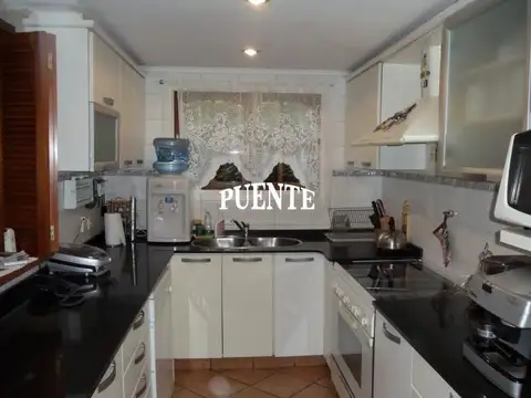 Casa en Venta al Oeste