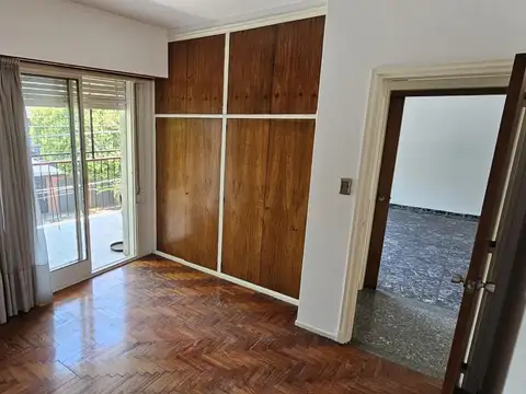 Depto Tipo Casa en Alquiler 35 años