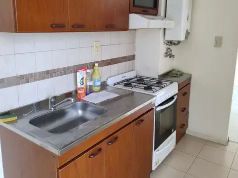 Departamento 2 ambientes con 1 baño