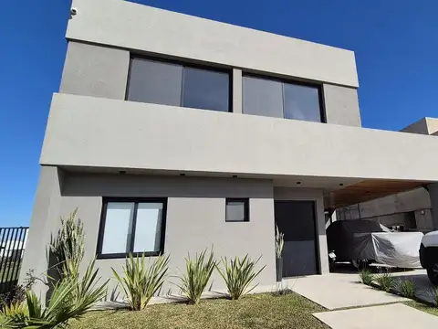 Blvd. de los santos  al 4300