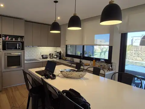 Casa en Vila Marina II