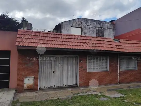 Casa Chalet  en Alquiler en Crucesita, Avellaneda, G.B.A. Zona Sur