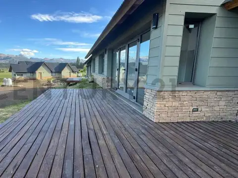 VENTA CASA SAN MARTIN DE LOS ANDES . A ESTRENAR ESTANCIA LOS NIRES